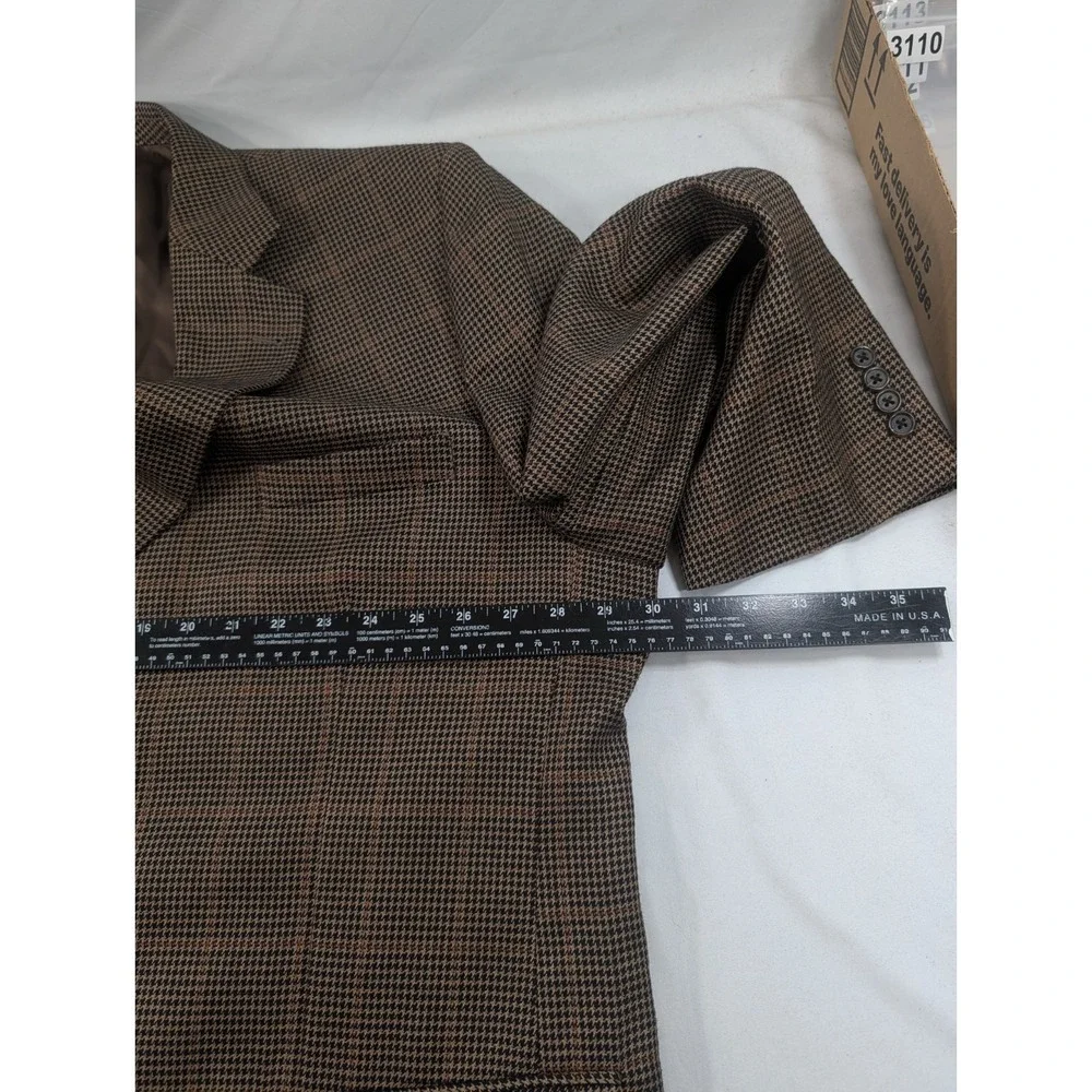 Jos A Bank Signature Suit Jacket Brown Glenn Check 56P R 60